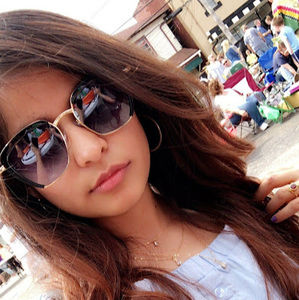 Meet your Posher, Mugdha